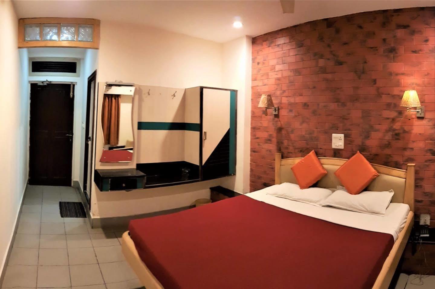 Fabhotel Kinnera Comforts Railway Station Visakhapatnam Exterior photo
